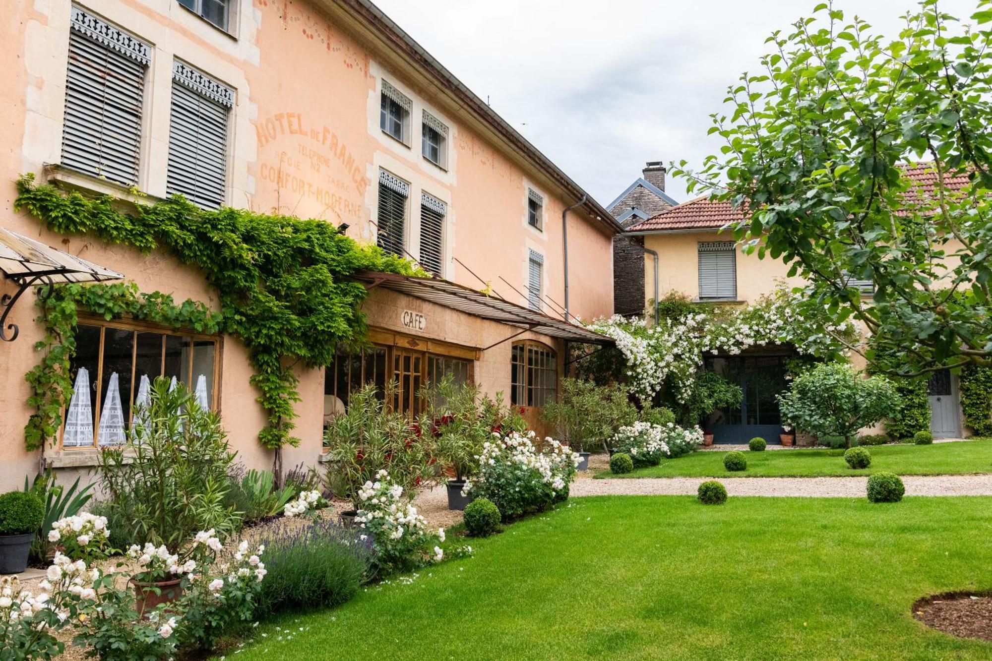 Domaine Hotel De France Cunfin Екстер'єр фото